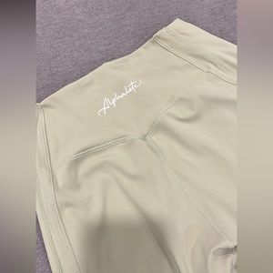 Alphalete leggings